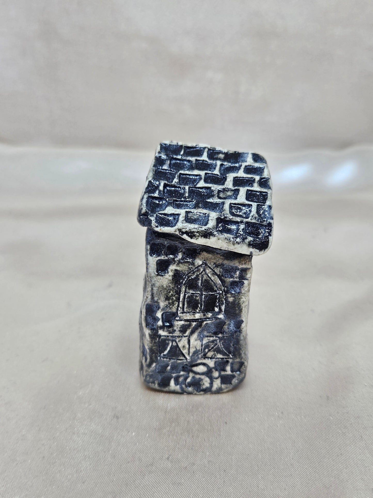 Mini Haunted House