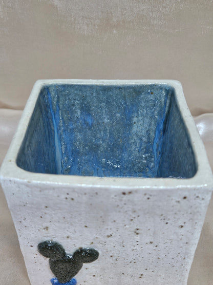 Casa Pequeña Pot