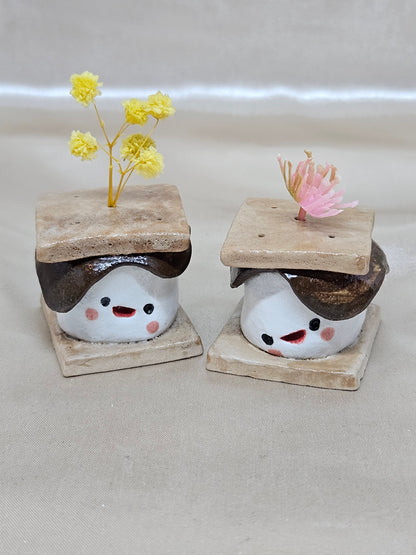 Big S'mores Mini Vase Desk Buddies